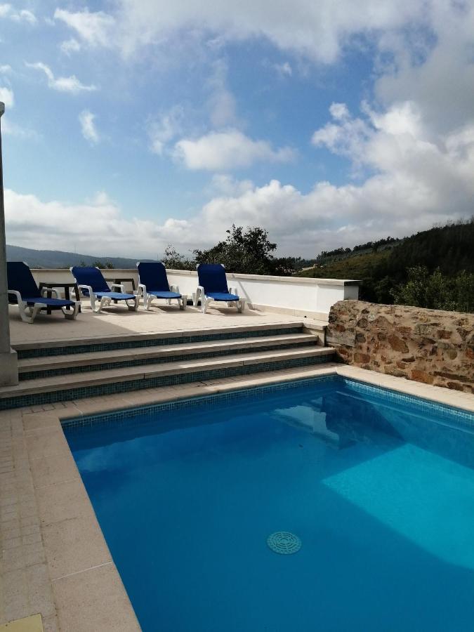 A Quinta Da Colina Villa Castanheira de Pera Luaran gambar