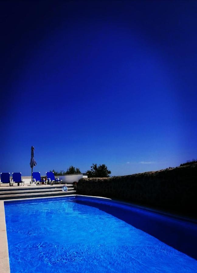 A Quinta Da Colina Villa Castanheira de Pera Luaran gambar